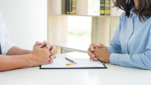 Předmanželská smlouva, rozvod, ilustrační