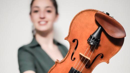 Profesionální houslistka Alena Hübnerová