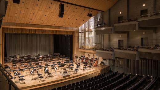 Sál Filharmonie Hradec Králové ponese jméno Soni Červené