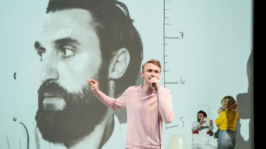 Schaubühne am Lehniner Platz: Im Herzen der Gewalt