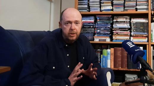 Literárním historik a kritik Martinem C. Putnou