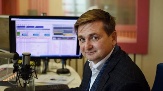 Martin Červíček ve studiu Českého rozhlasu Hradec Králové