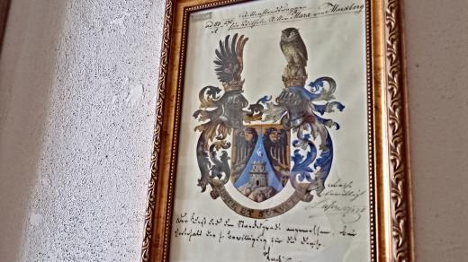 V erbovní galerii bíloveckého zámku