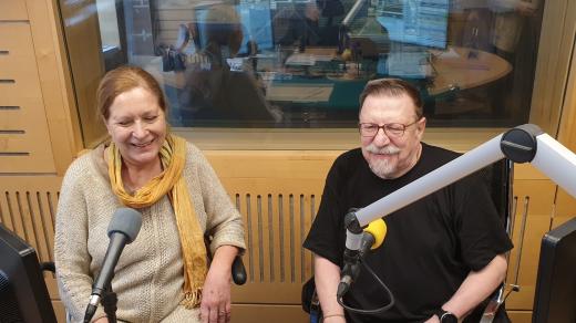 Ivana Valešová a Josef Veselý ve studiu Českého rozhlasu Brno