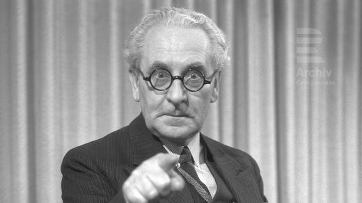 Hlasatel, reportér a prvorepubliková rozhlasová hvězda František Havel (24. 2. 1937)