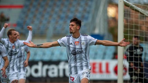 Fotbalista Lukáš Havel