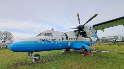 Dopravní letoun L-610