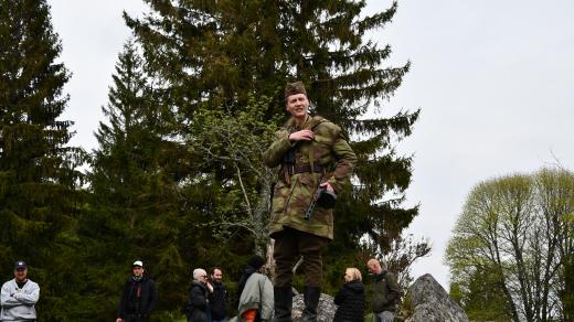 Krále Šumavy Josefa Hasila ztvární v televizní minisérii Oskar Hes