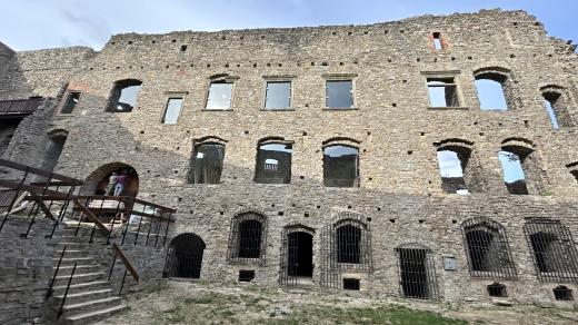 Hrad Hukvaldy, renesanční palác