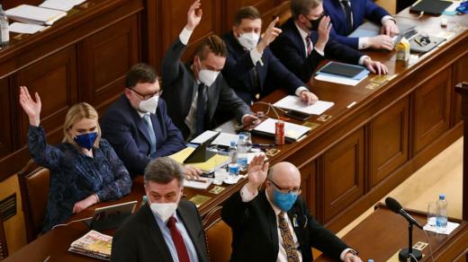 Pandemický zákon podpořili poslanci vládní pětikoalice