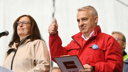 Šéf odborů Josef Středula na demonstraci na Václavském náměstí