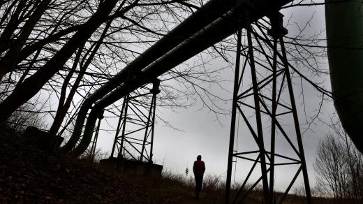 Krajina Karvinska je plná nejrůznějších trubek – většinou šlo o potrubí vedoucích vodu z vypírání uhlí do kalových rybníků.