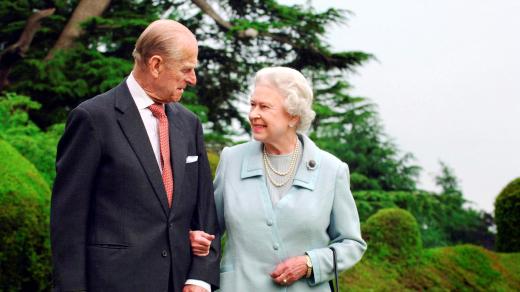 Britská královna Alžběta II. a princ Philip v roce 2007 na jihu Anglie.