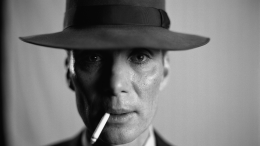 Cillian Murphy jako Robert Oppenheimer