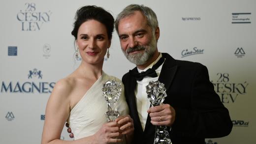 Ocenění nejlepší herečka v hlavní roli získala Magdaléna Borová za film Krajina ve stínu. Ocenění nejlepší herec v hlavní roli získal Ivan Trojan za film Šarlatán