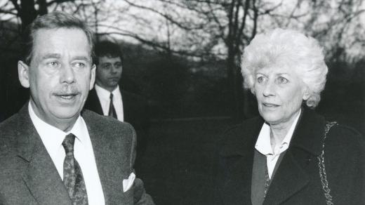 Olga Havlová s manželem Václavem