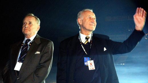 Vladimír Zábrodský (vpravo) byl jednou z klíčových postav týmu trenéra Buckny