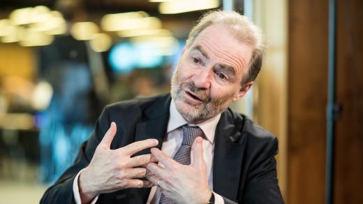 Timothy Garton Ash na archivním snímku z roku 2019