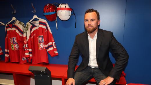 Šéftrenér českého hokeje a kouč seniorské reprezentace Filip Pešán