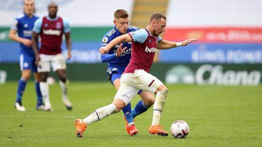 Vladimír Coufal bojuje v defenzivních řadách West Hamu se silnou konkurencí
