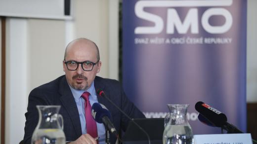 Šéf Svazu měst a obcí František Lukl