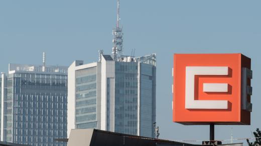 Poslanci by se měli tento týden začít zabývat sporným návrhem zákona o přeměnách obchodních společností a družstev, který je známý jako lex ČEZ