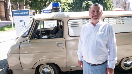 Bývalý rektor Univerzity Karlovy, Tomáš Zima zahájil prezidentskou kampaň.