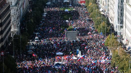 Protivládní demonstrace na Václavském náměstí.