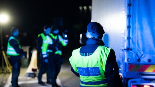 Kontroly na hranicích u Sudoměřic, opatření proti migraci