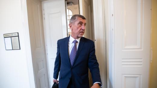 Soud s Andrejem Babišem a Janou Nagyovou. Andrej Babiš