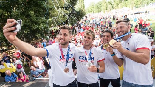 Kdo z fanoušků nebude mít štěstí a nedostane se na tribuny do olympijské Paříže, tak bude vyhledávat i olympijské festivaly