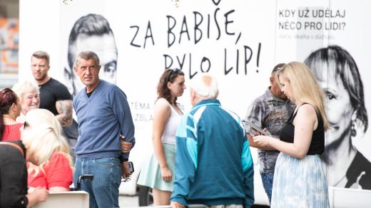 Předvolební mítink Andreje Babiše v Čelákovicích.