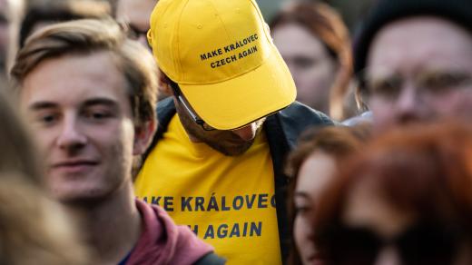 Recesistická demonstrace za připojení Královce před ruským velvyslanectvím v Praze.