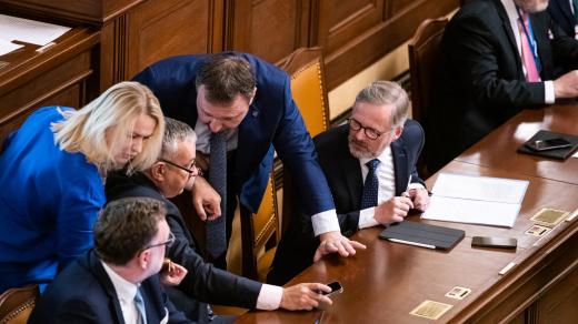 Poslanecká sněmovna při projednávání návrhu na vyslovení nedůvěry vládě.