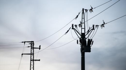 elektrické vedení, ilustrační foto