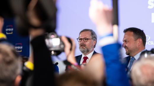 Petr Fiala a Marián Jurečka ve volebním štábu.