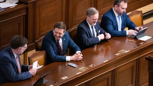 Petr Fiala a ministři vlády v Poslanecké sněmovně
