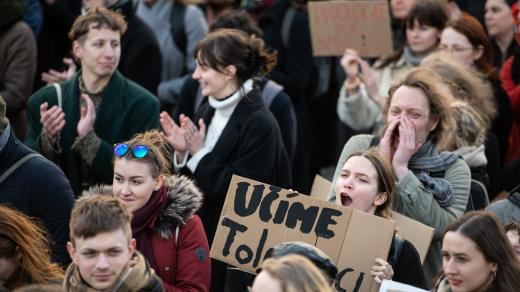 Protestní akce Hodina pravdy, akademičtí pracovníci a studenti upozorňují na špatné platové podmínky ve vysokém školství