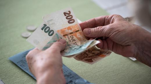 peníze, ilustrační foto