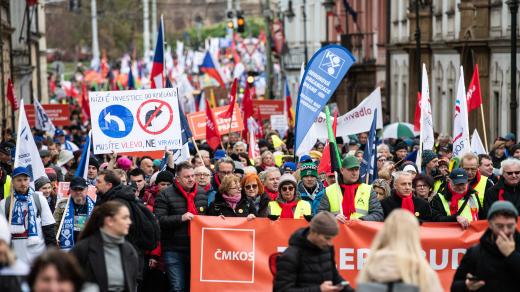 Protestní stávka odborů proti krokům vlády