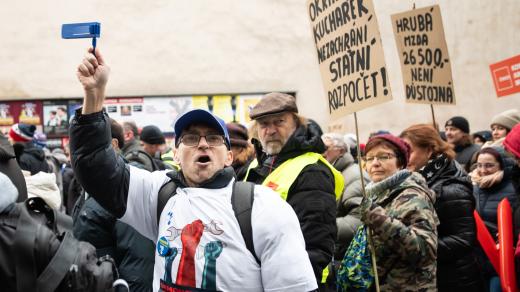 Protestní stávka odborů proti krokům vlády