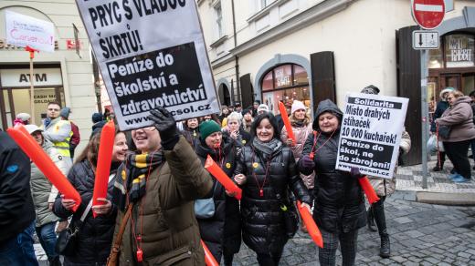 Protestní stávka odborů proti krokům vlády