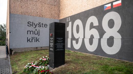 Ústav pro studium totalitních režimů