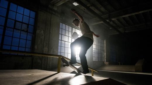 Maxim Habanec ve svém skateparku na Kolbence.