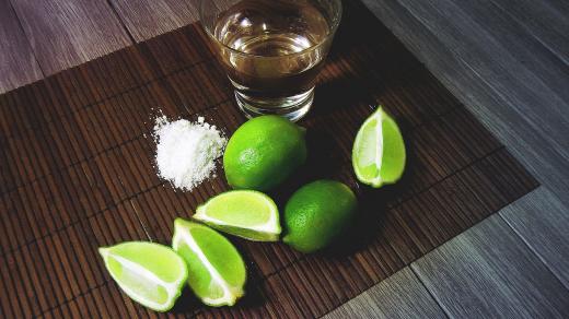 tequila-2593432_1920_180202-105021_elev.jpg