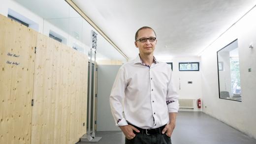 Projekt na rekonstrukci letenské vodárenské věže vypracovala architektonická kancelář Petra Hájka.